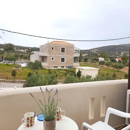 Linardos Apartamento